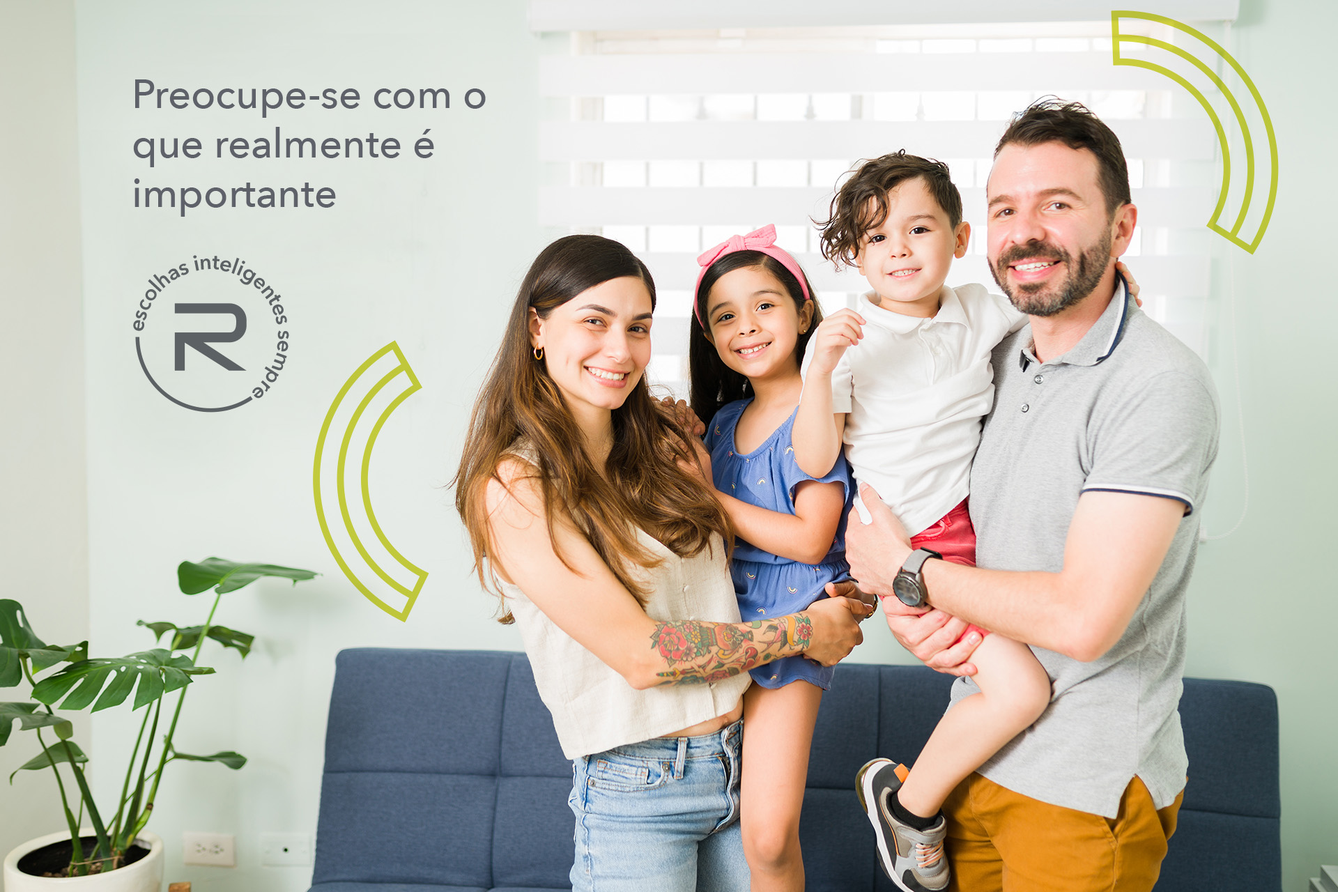 Família tranquila em casa climatizada pela Ribas